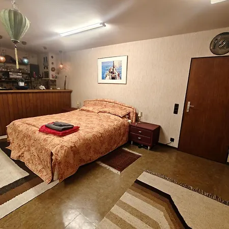 别墅 Grosszuegiges Architektenhaus In 陶努斯山区克龙贝格