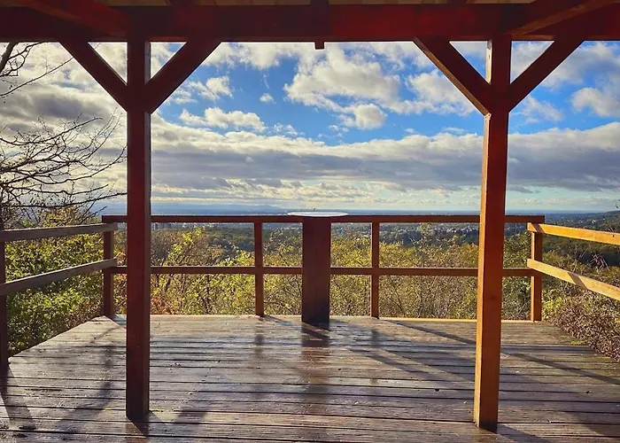 Großzügiges Architektenhaus In Villa