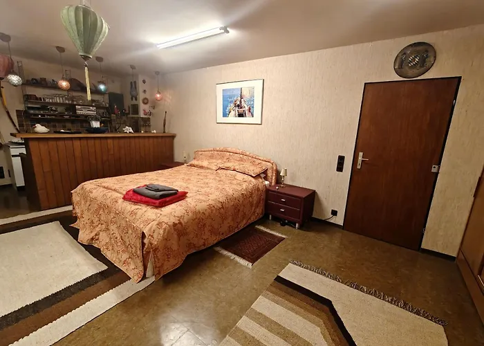 Villa Großzügiges Architektenhaus In Kronberg im Taunus